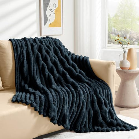 DISSA Fleece Blanket Throw Size