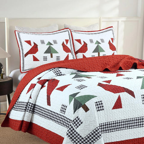 MarCielo 3 Piece Christmas Quilt Set