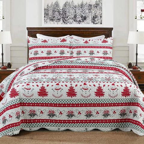 MarCielo 3 Piece Christmas Quilt Set