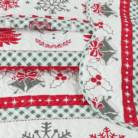 MarCielo 3 Piece Christmas Quilt Set