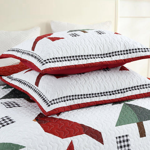 MarCielo 3 Piece Christmas Quilt Set