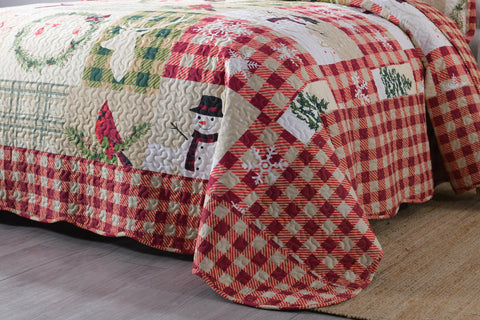 MarCielo 3 Piece Christmas Quilt Set